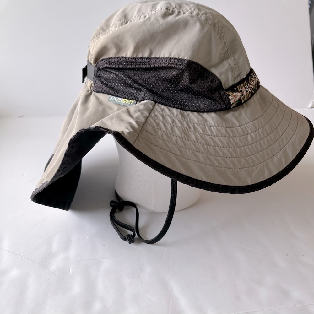 SunDay Outdoor Adventures Sun Protection  Hat - Picture 9 of 14